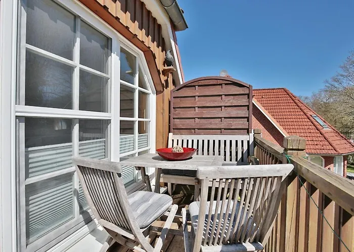 Am Rosenhain 6 Am Rosenhain 6 5 Lägenhet *